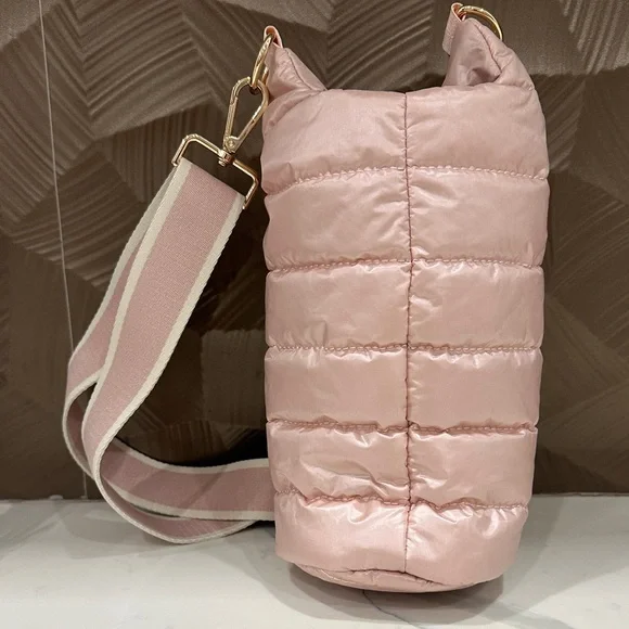 WanderFull Blush HydroBag - Picture 4 of 8